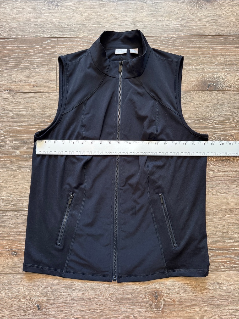 Chico's Zenergy Black Sleeveless Zip Vest Size: 1 - Picture 5 of 10